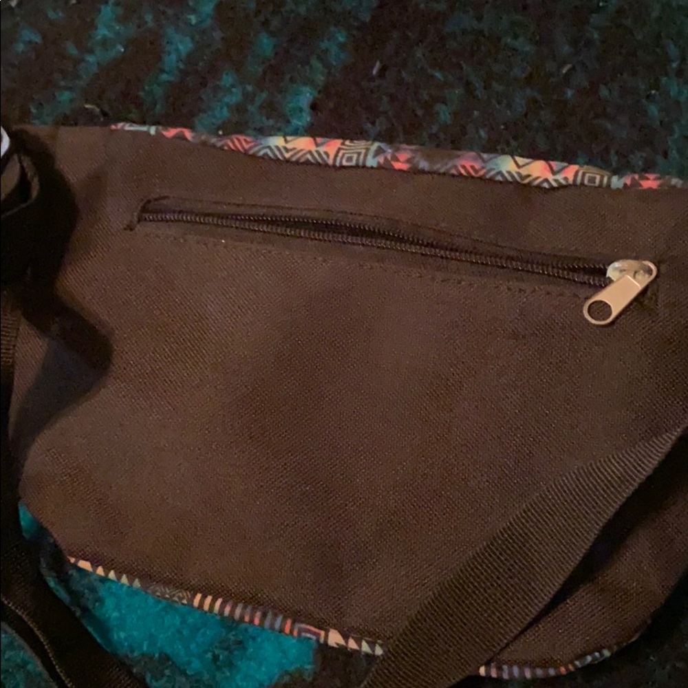 - Fanny pack ! ♥️💛💖💙💚 - Picture 3 of 3